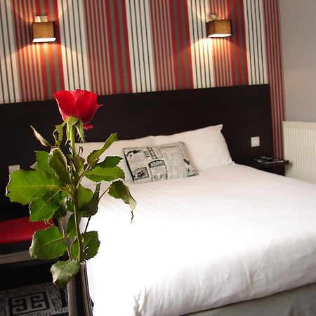Hotel Le Charleston Le Mans Eksteriør billede